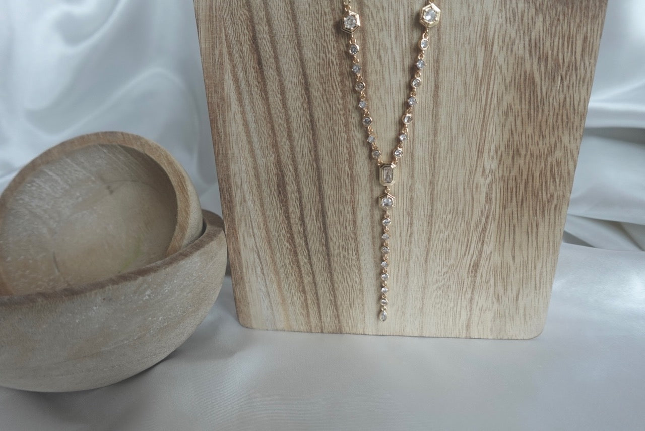 Amy Necklace